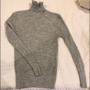 Vintage 80s Vaccaro Gray Turtleneck Sweater